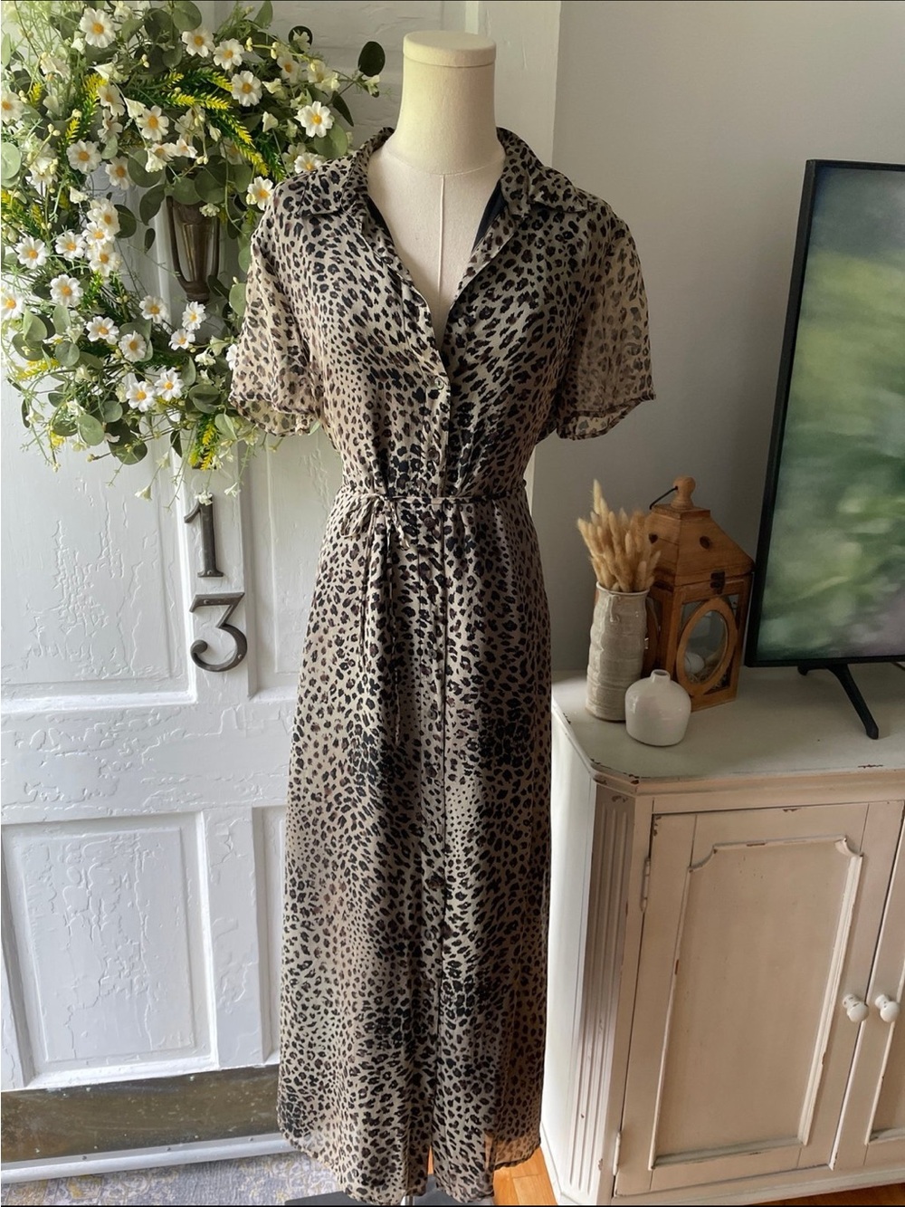 Robbie Bee Vintage 90’s Leopard-Print Silk Dress in Beige and Black